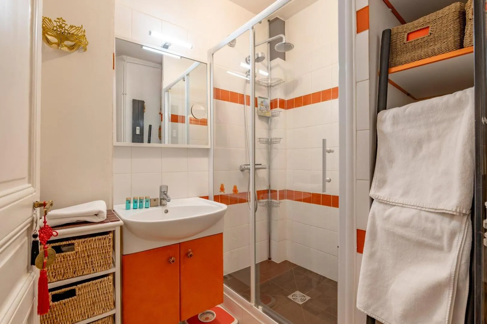 Apartment In The Heart Of Paris 0*,